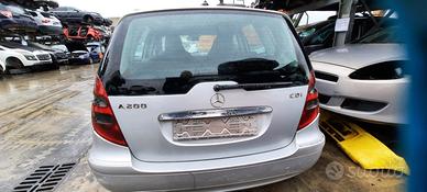 MERCEDES-BENZ A200 ANNO 2006 - PORTELLONE POSTERIO