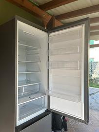 Frigorifero Samsung-solo in zona