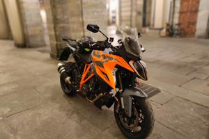 Super Duke GT