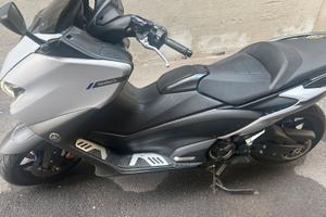 T max 560