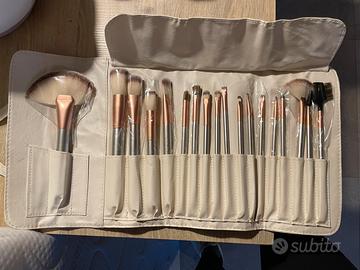 Set di pennelli per trucco