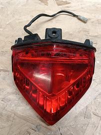 Faro posteriore HONDA CB1000R