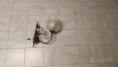 lampada da parete 