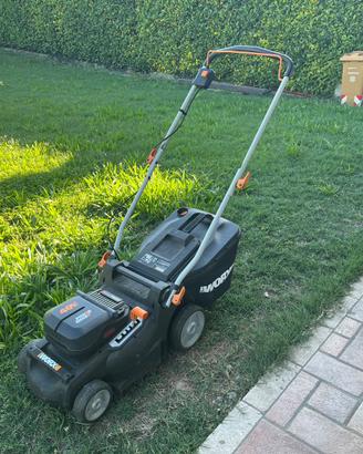 Tagliaerba a batteria