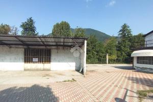 MAGAZZINO A BARGHE