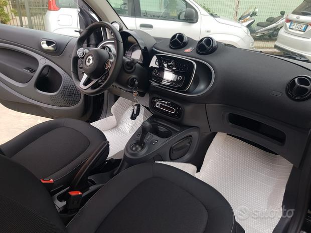 SMART ELETTRICA cabrio - 2019 - UNICO PROPRIETARIO OR7689