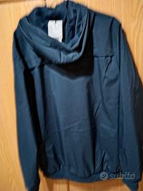 Giubbotto blu piazza Italia 