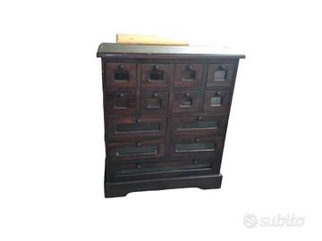 Mobiletto In Legno A Scomparti Con Vetri