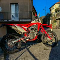 Crf 450 XR (RL /L) PARI (Se non meglio) AL NUOVO