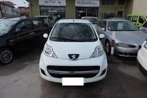 peugeot 107 4 porte automatica