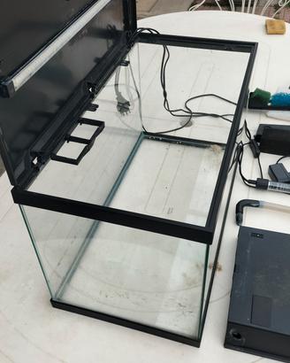 acquario cm 59*29,5*32,5 completo di accessori 