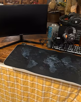 Monitor mouse tastiera gaming