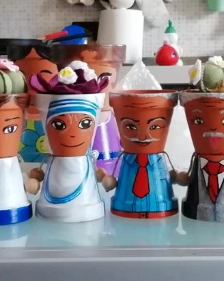Coprivaso in terracotta dipinti a mano