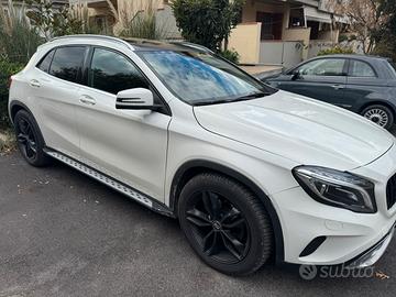 Mercedes GLA  CDI 200