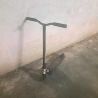 monopattino (no elettrico)