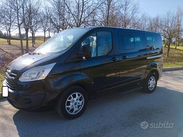 Ford Tourneo Custom TITANIUM