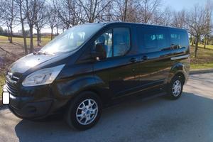 Ford Tourneo Custom TITANIUM