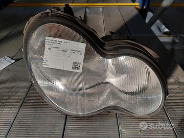 PROEITTORE ANTERIORE SINISTRO MERCEDES CLASSE C 20