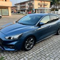 Ford Focus 1.5 EcoBlue 120cv ST-Line