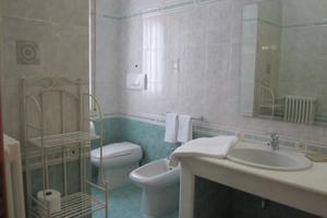 LE CALLE di CasaPino a VIESTE sul Gargano