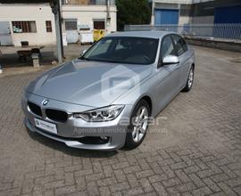 BMW 320d Business aut.