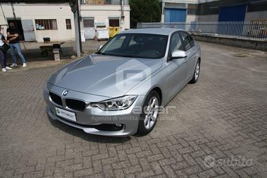 BMW 320d Business aut.