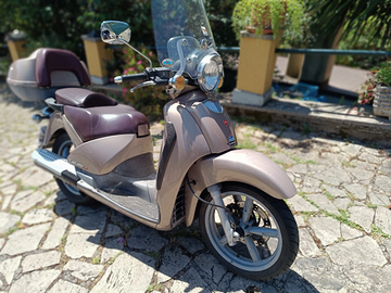 Scarabeo 150 cc