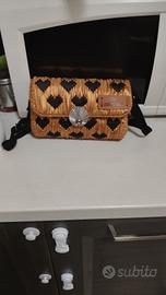 Borsa marrone e nero tema San valentino