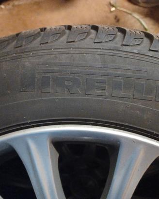 3 treni gomme com cerchi r16 e r15 e altro 