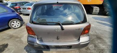 TOYOTA YARIS 2004 - PORTELLONE POSTERIORE