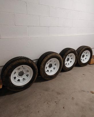 Gomme Invernali GT Radial 205/70 R15 + Cerchi 