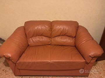 Divani con tavolino gratis