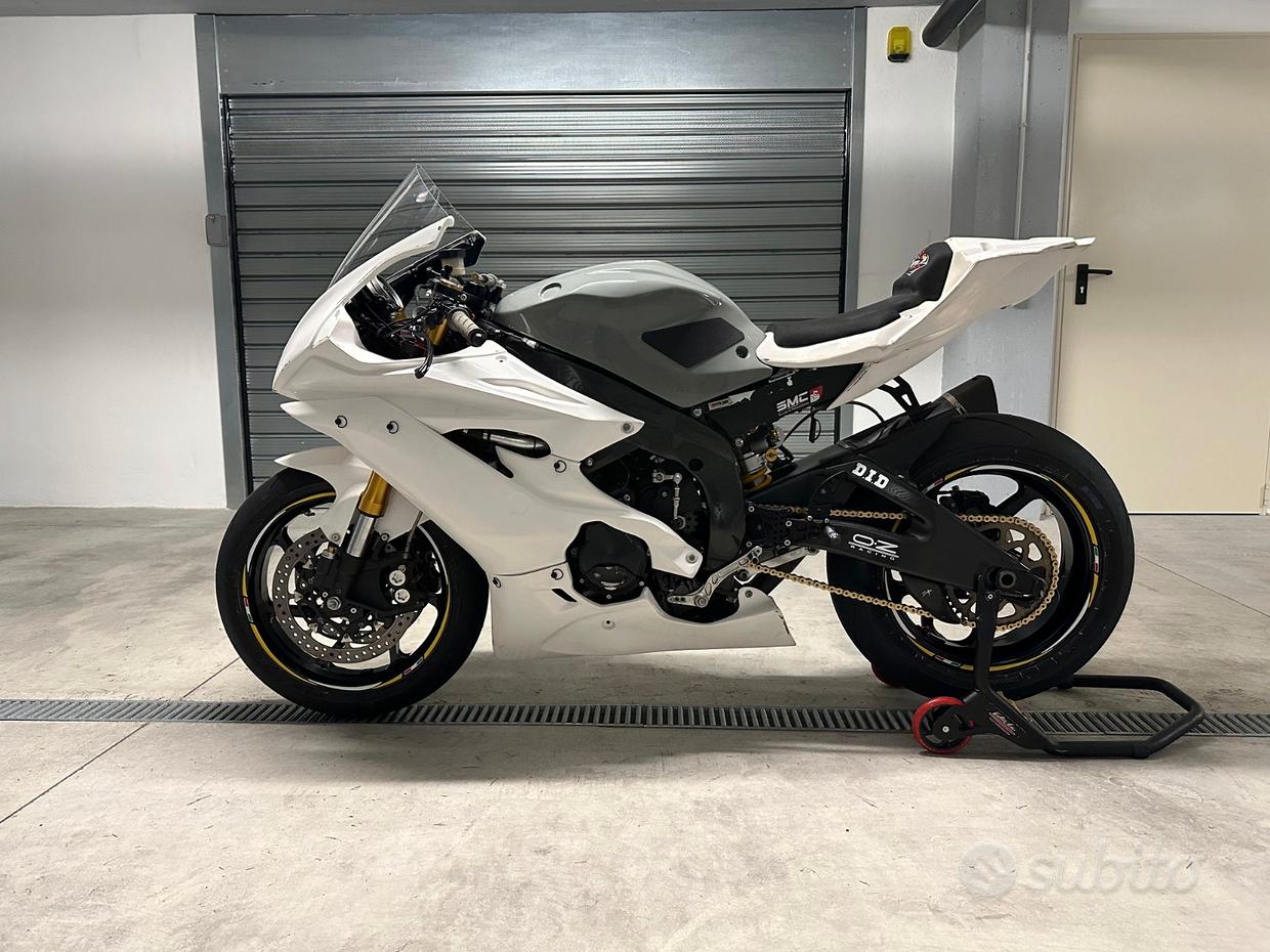 R6 2006 Yamaha R6 Usata 2005 R6 2008 Yamaha R6 2005 Usata Yamaha