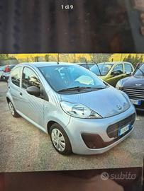 peugeot 107 tenuta in buonissimo  stato 