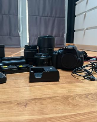 Canon EOS 1200D + 3 obiettivi e accessori foto