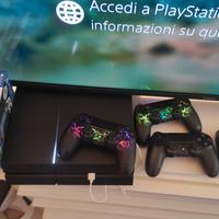 PlayStation 4 1 TB + 4 joystick+giochi 