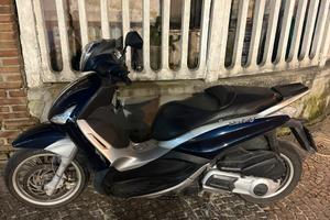 Piaggio Beverly 125 i.e