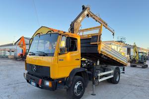 Mercedes-Benz 1317 ribaltabile con gru HIAB