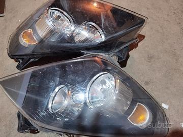 fari opel Astra GTC h 2009