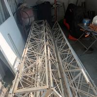 Traliccio triangolare americana 30 mt