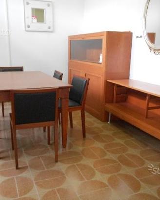 Soggiorno classico legno ciliegio Triangolo