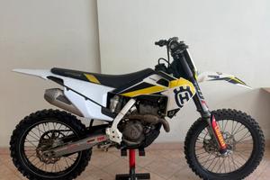 Husqvarna fc 350 2022 MOTORE NUOVO