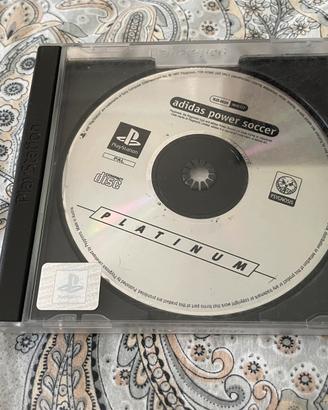Gioco PS1 Adidas Power Soccer versione PLATINUM