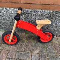 Bici senza pedali in legno