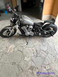 Moto Honda Shadow VT600 Custom Bobber