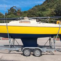 Barca a vela Kievit 680 e Carrello Omologato