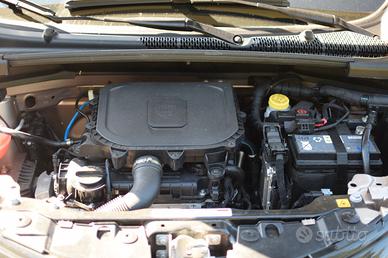 Lancia Ypsilon Hybrid motore usato