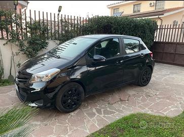 Yaris per neo patentati 1.0 benzina