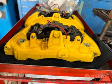 PINZE ANT. BREMBO CARBO + PASTIGLIE STELVIO/GIULIA