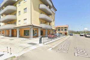 Immobile di 82 m² con 1 locale a Altino